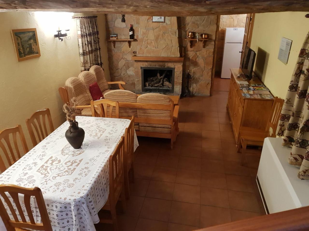 Casa Rural Barba Fuente-Higuera Bagian luar foto